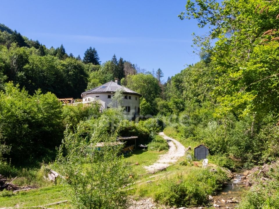 Villa i Saint-Cassin, Savoie - bilde 1