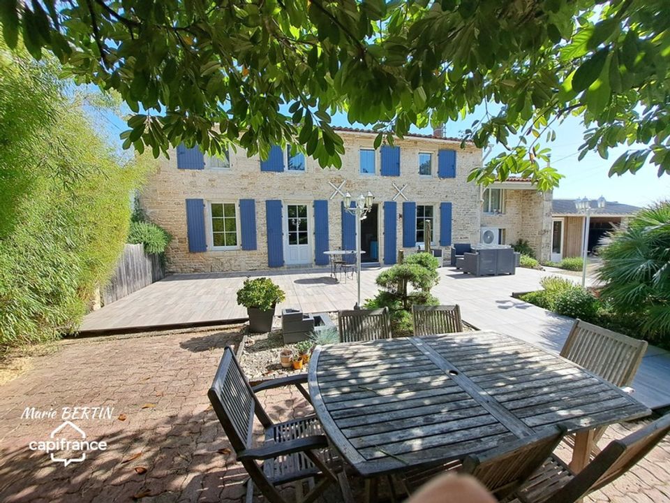 Villa i Celles-sur-Belle, Deux-Sevres - foto 1