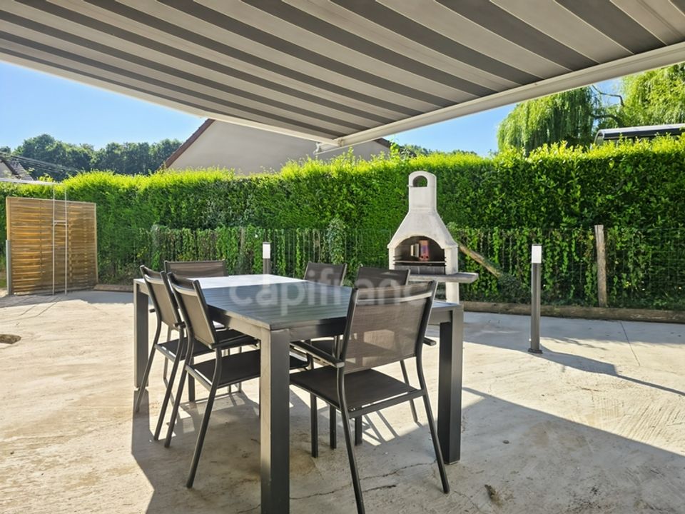 Bungalow in Laigné-en-Belin, Sarthe - foto 3