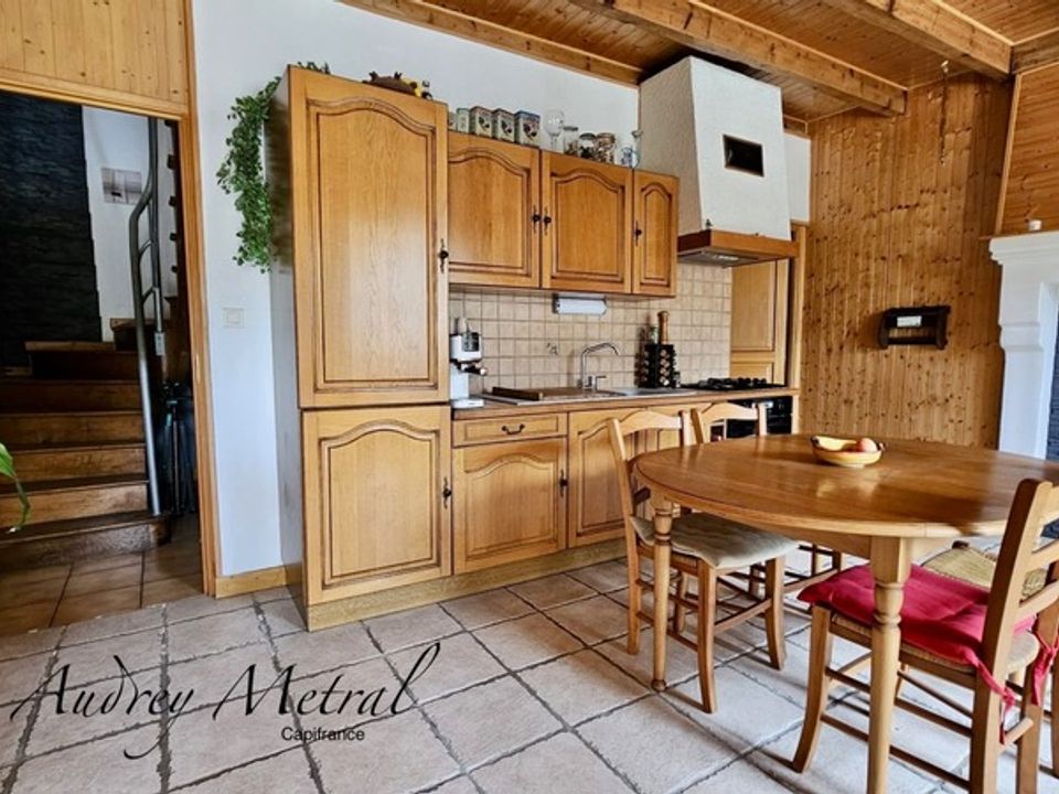 Dorpshuis in Ruffieux, Savoie - foto 1