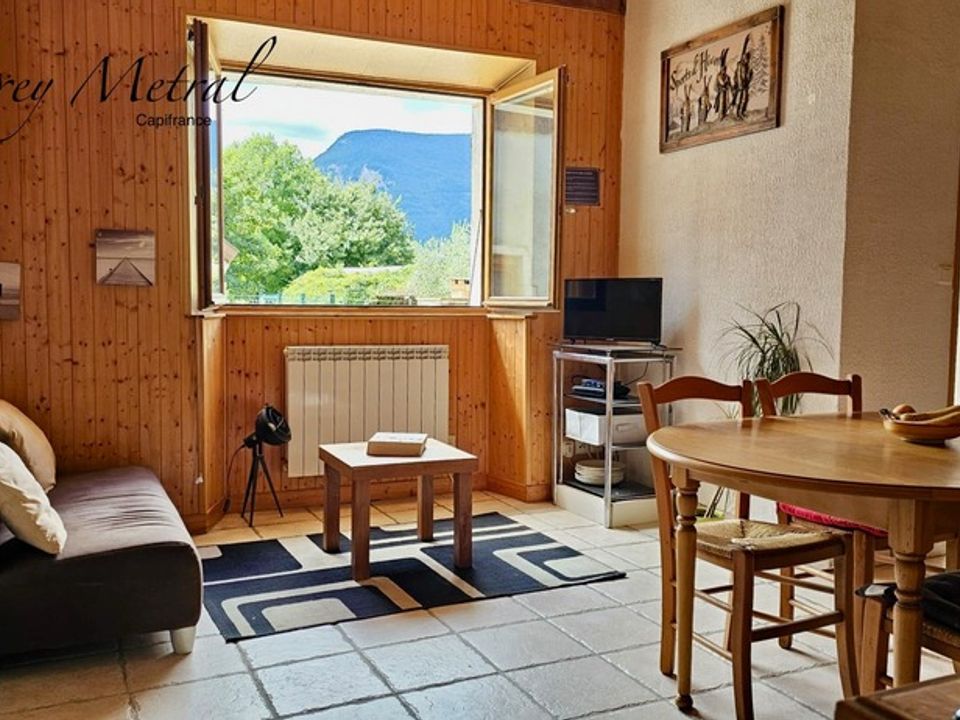 Dorpshuis in Ruffieux, Savoie - foto 2