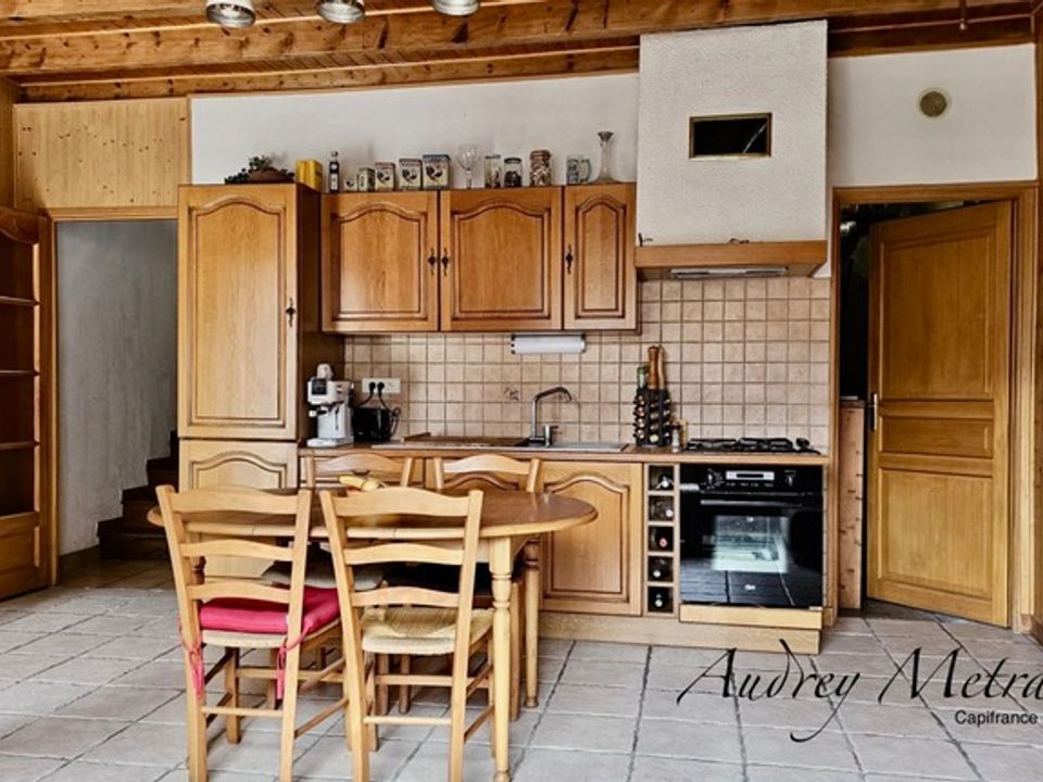 Dorpshuis in Ruffieux, Savoie - foto 3