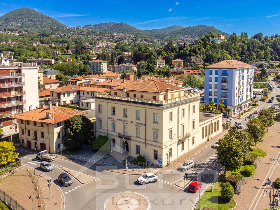 Villa a Verbania, Verbano Cusio Ossola - foto 1