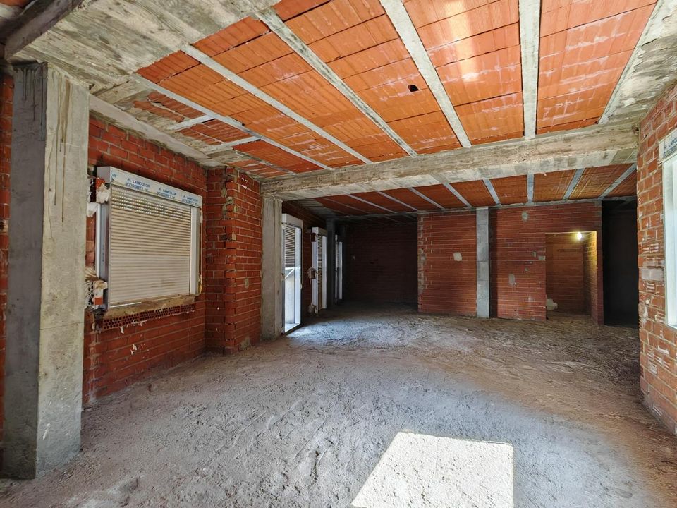 Propiedad comercial en Castuera, Badajoz - foto 4
