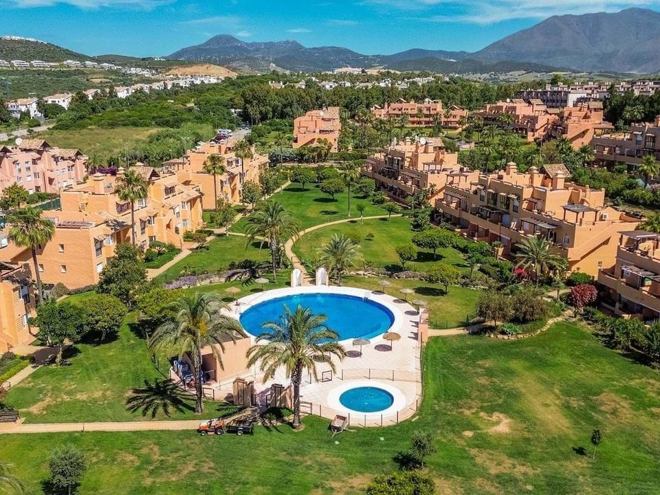 Penthouse i La Duquesa, Malaga - foto 1