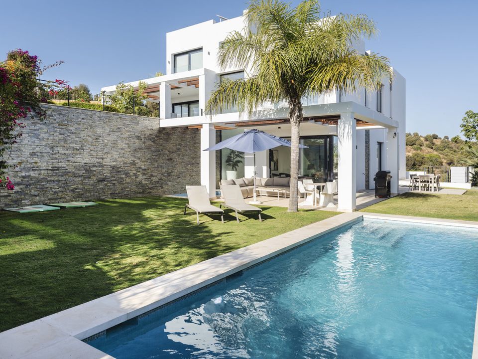 Landejendom i Cabopino, Malaga - foto 1