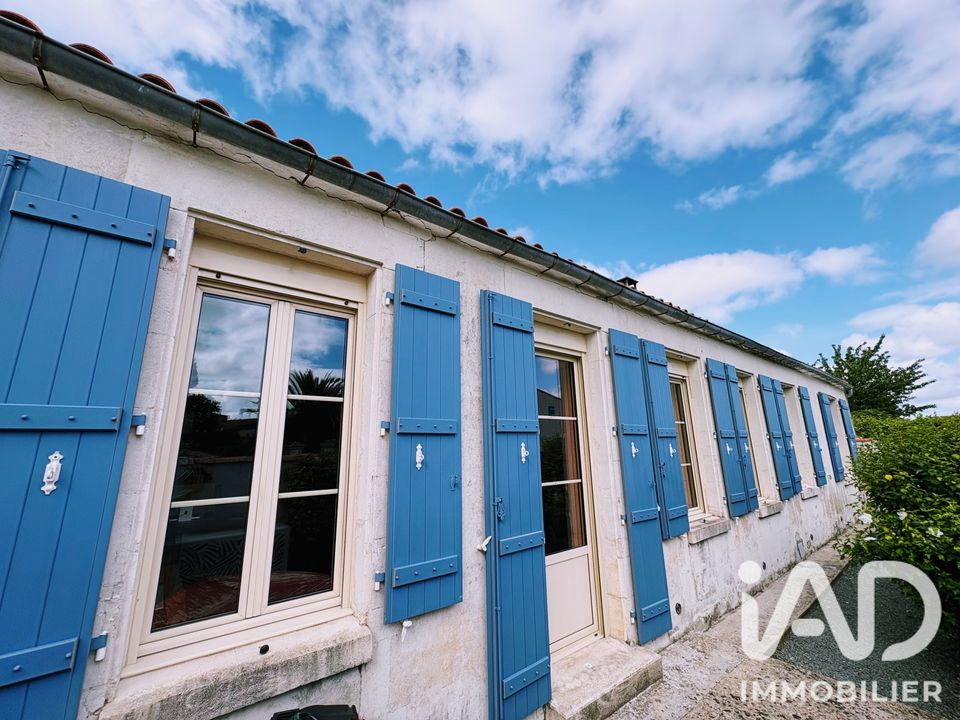 Villa in Le Château-d’Oléron, Charente-Maritime - foto 1