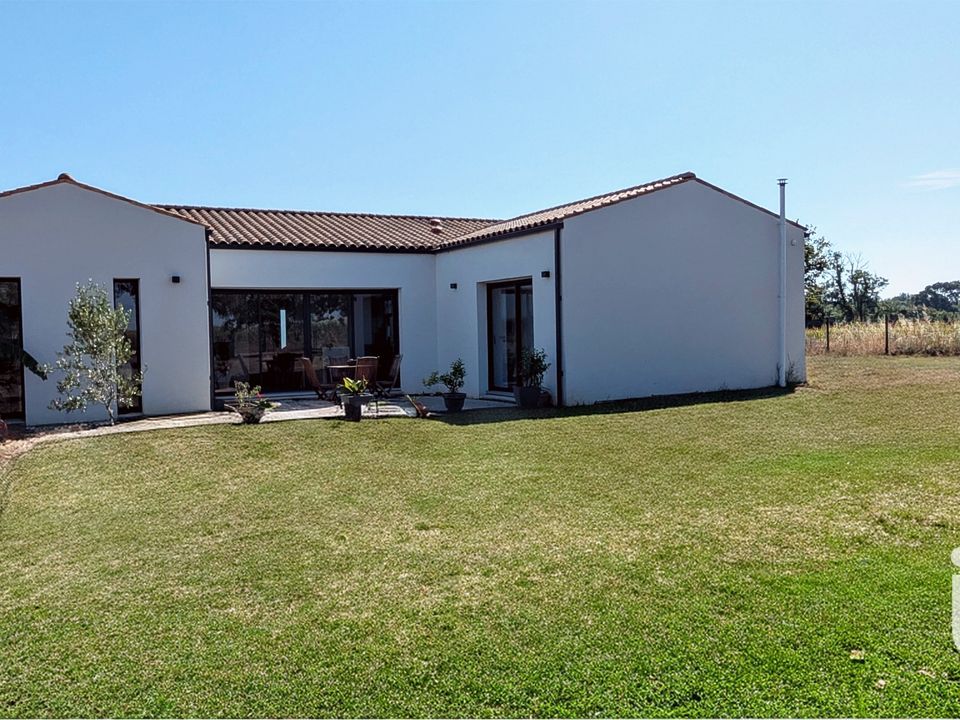 Villa en Breuil-Magné, Charente-Maritime - foto 1