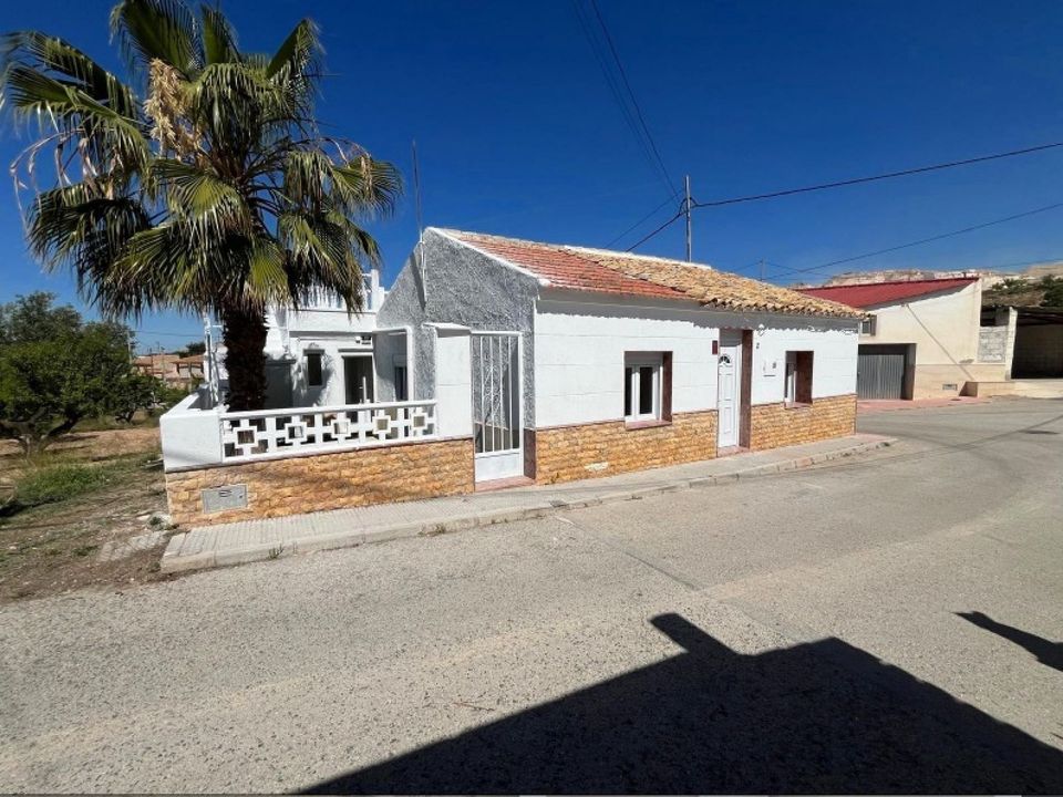 Casa unifamiliar a Alguena, Alicante - foto 2