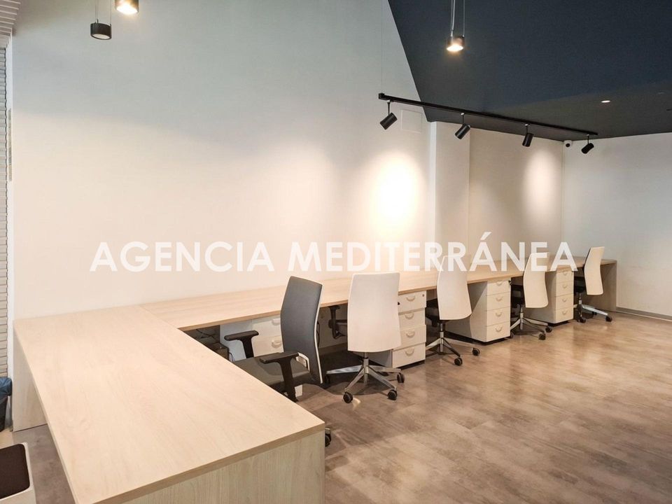 Erhvervsejendom i Gandia, Valencia - foto 1