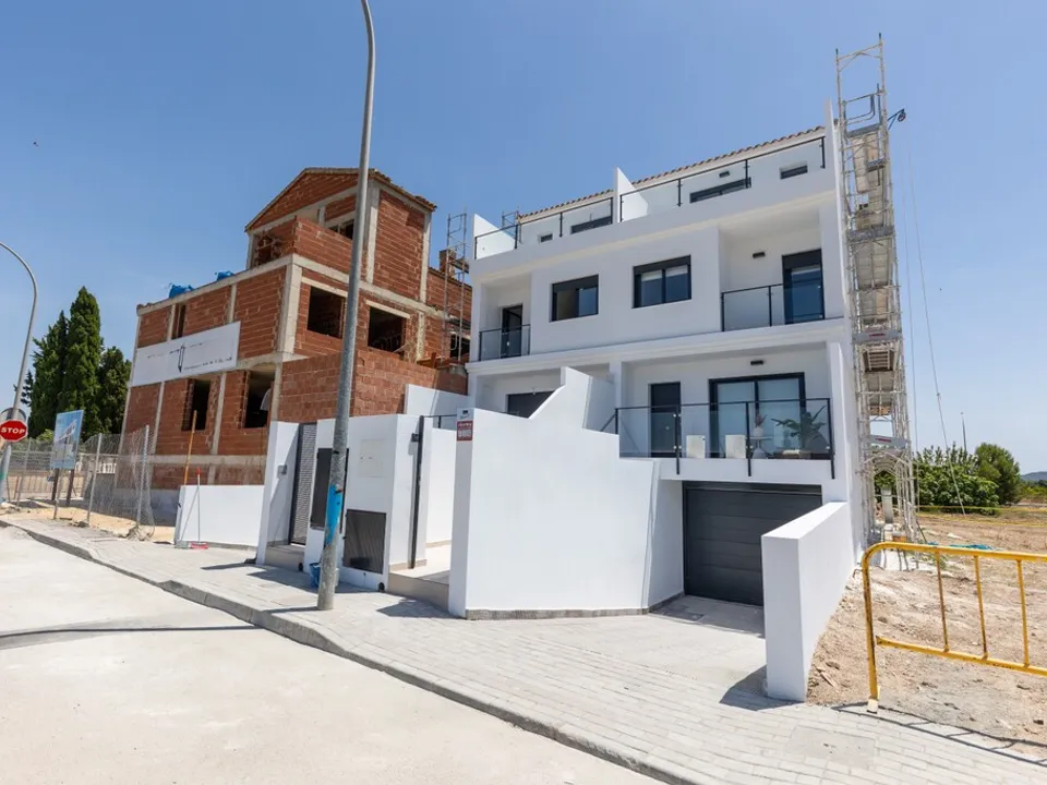 Casa de pueblo en Alicante, Alicante - foto 1