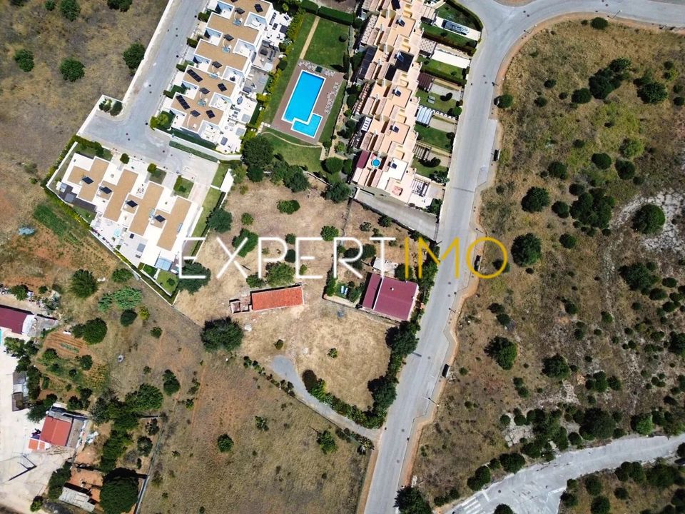 Helårsgrund i Estombar, Faro - foto 2