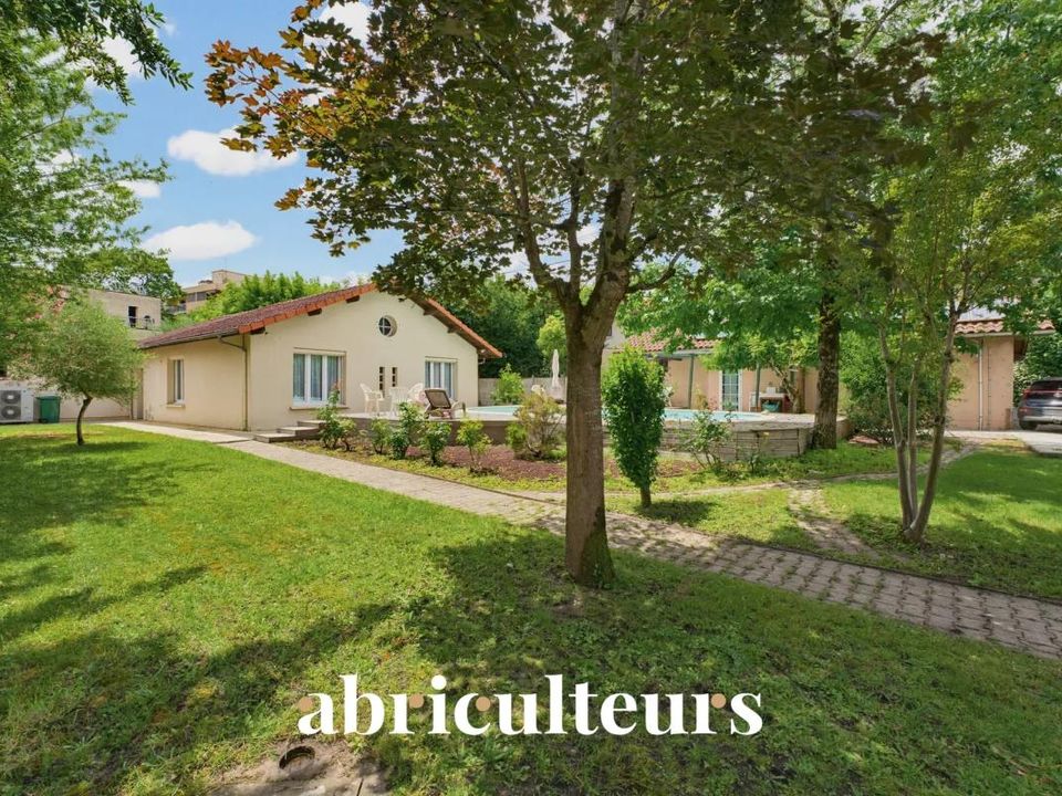 Villa en Bordeaux, Gironde - foto 2