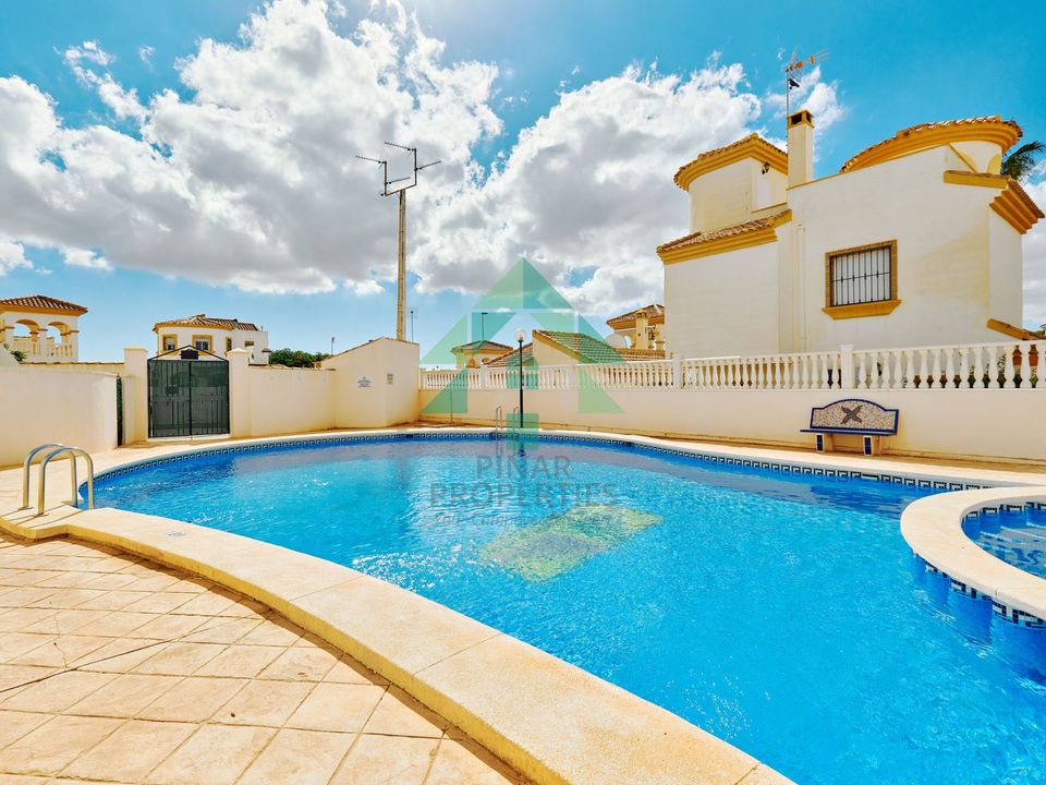 Villa i Pinar De Campoverde, Alicante - foto 2