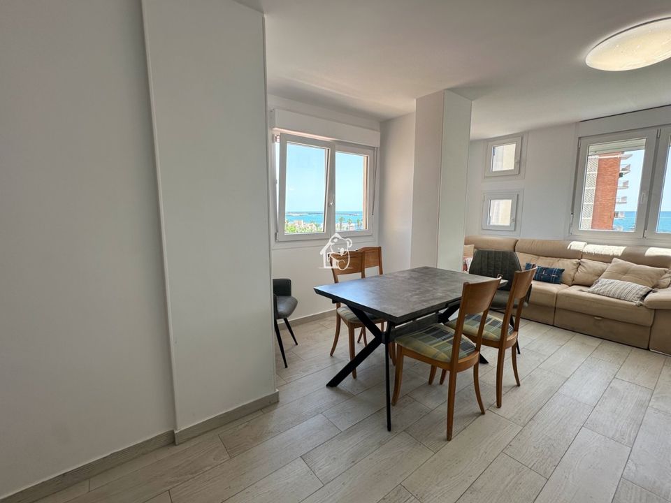 Apartment in Torrevieja, Alicante - photo 3