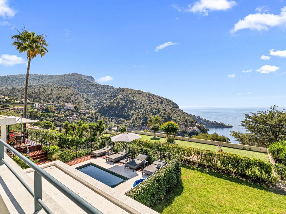 Villa i Eze, Alpes-Maritimes - foto 1