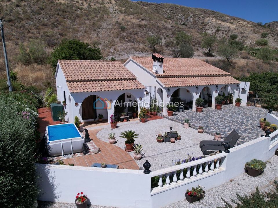Villa in Oria, Almeria - foto 1