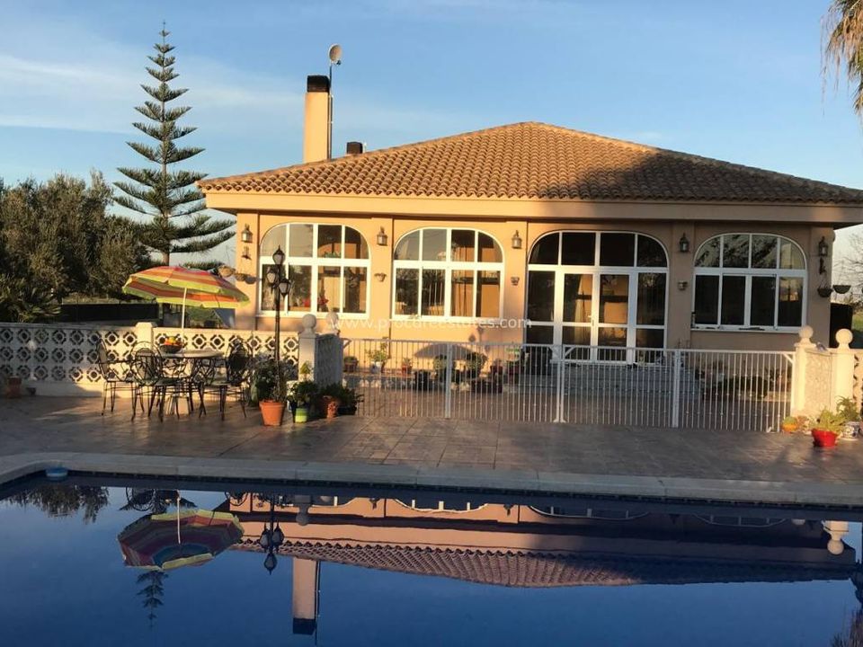 Villa a Dolores, Alicante - foto 1