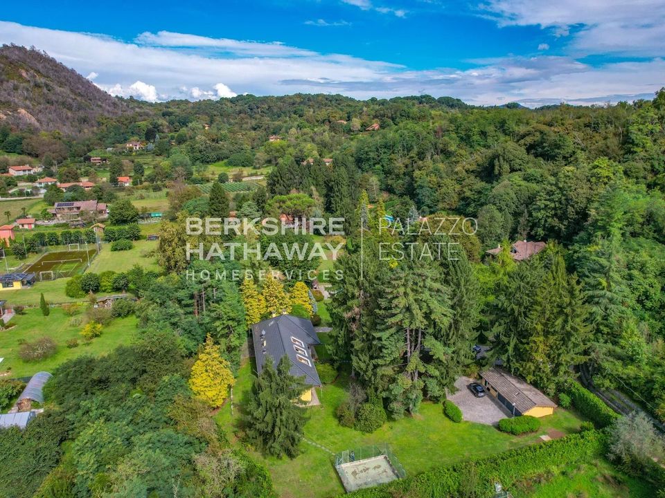 Villa en Angera, Varese - foto 4