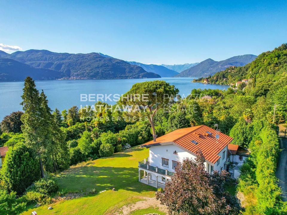 Villa i Brezzo Di Bedero, Varese - foto 1