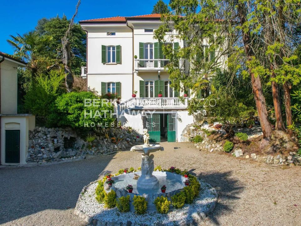 Villa a Castelletto sopra Ticino, Novara - foto 1