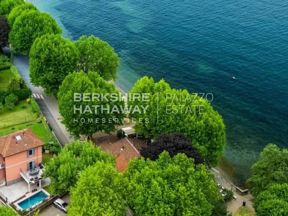 Villa i Laveno-Mombello, Varese - foto 1