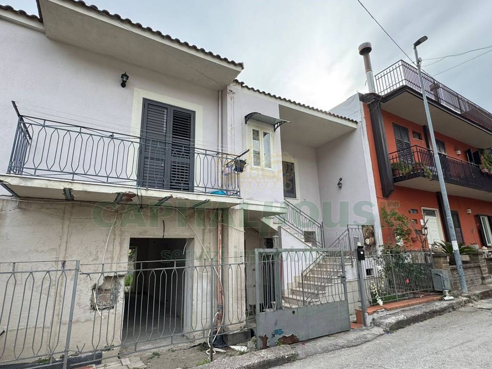 Lejlighed i Mugnano del Cardinale, Avellino - foto 1