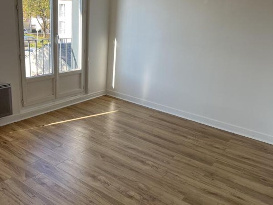 Apartamento em Bornel, Oise - foto 2