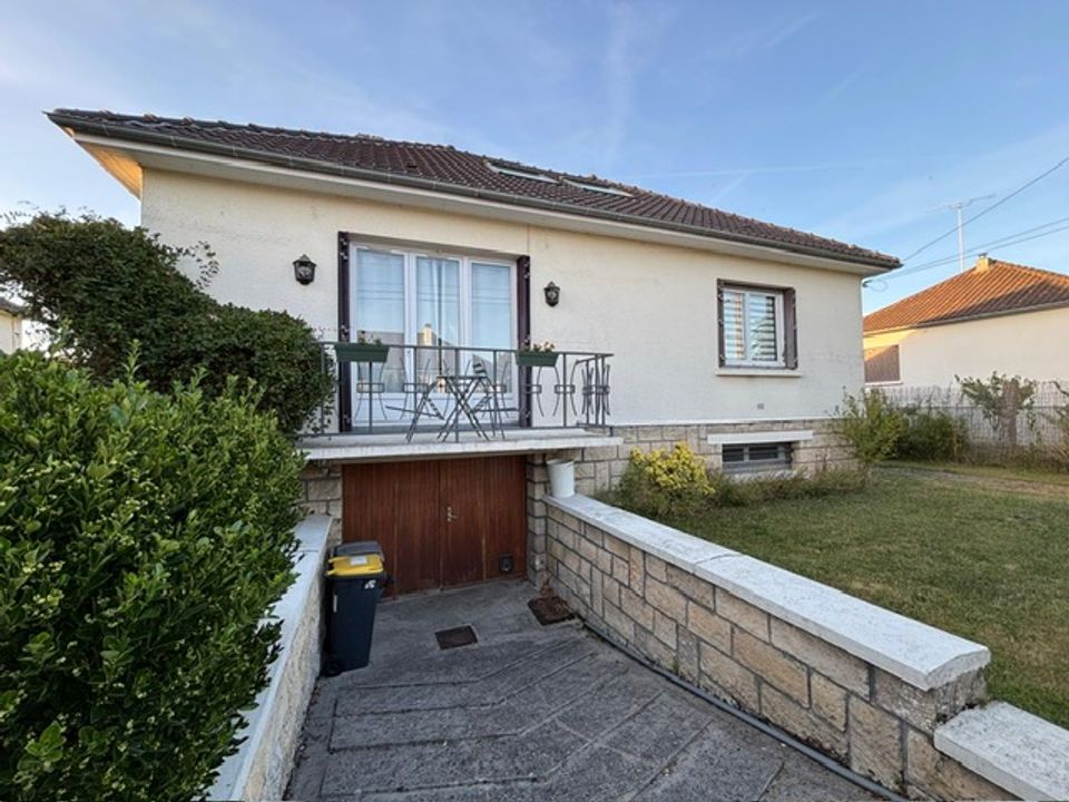 Bungalow em Lamorlaye, Oise - foto 1