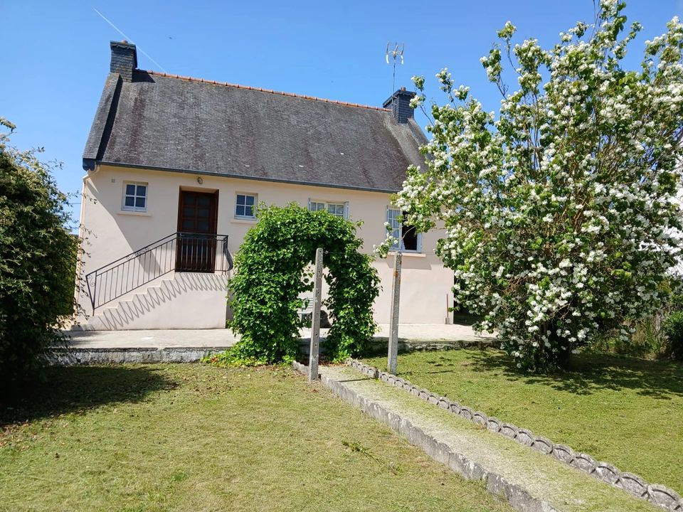 Villa en Guingamp, Cotes-d'Armor - foto 1