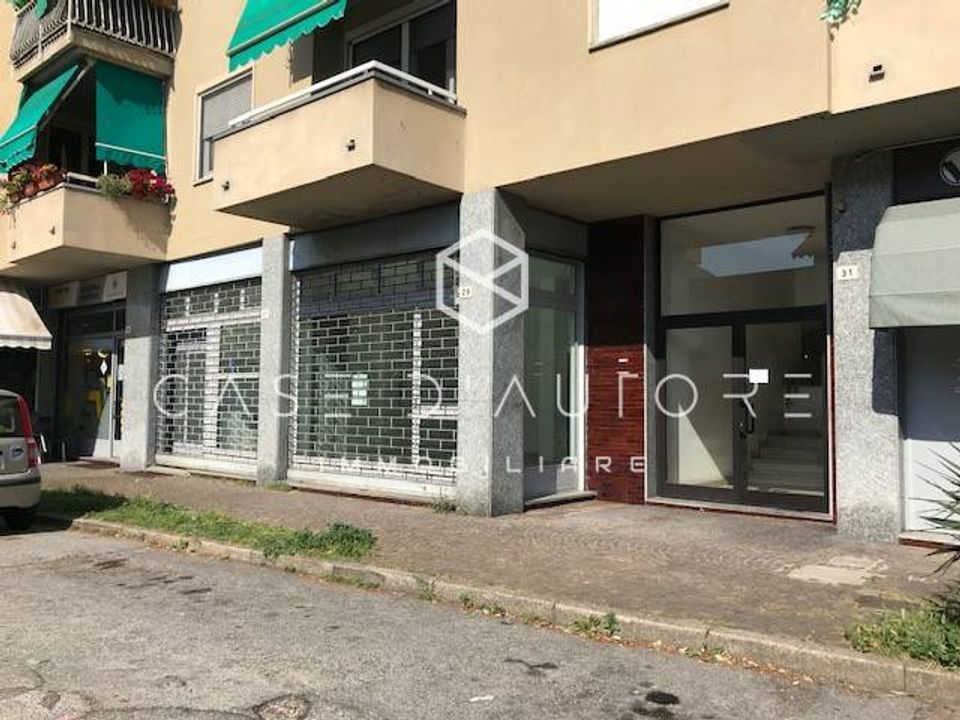 Erhvervsejendom i Cittiglio, Varese - foto 2