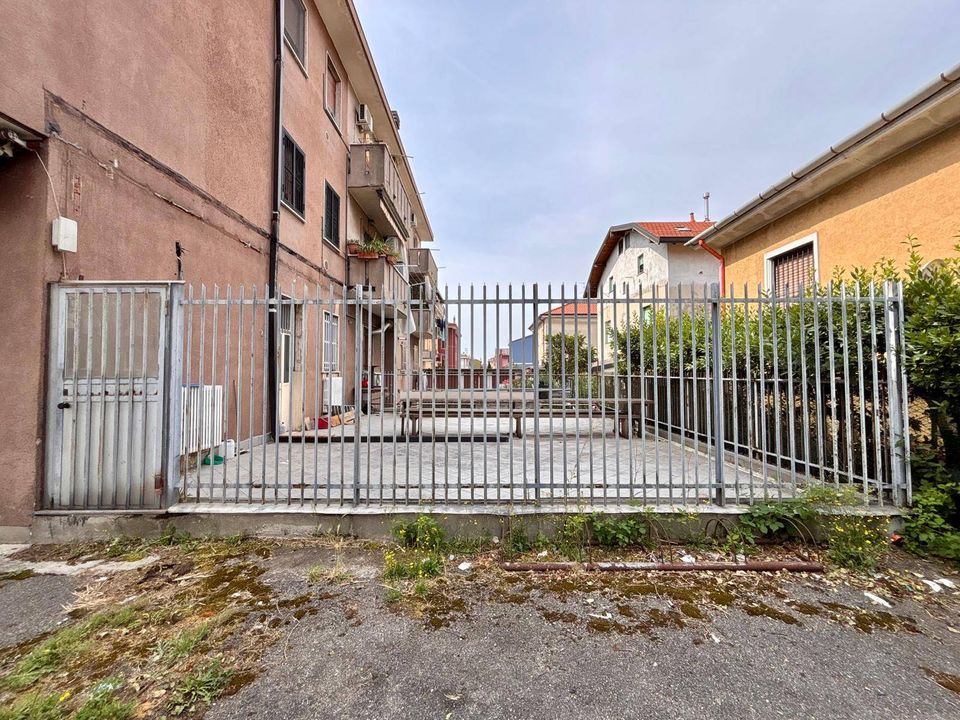 Propiedad comercial en Limbiate, Monza and Brianza - foto 5