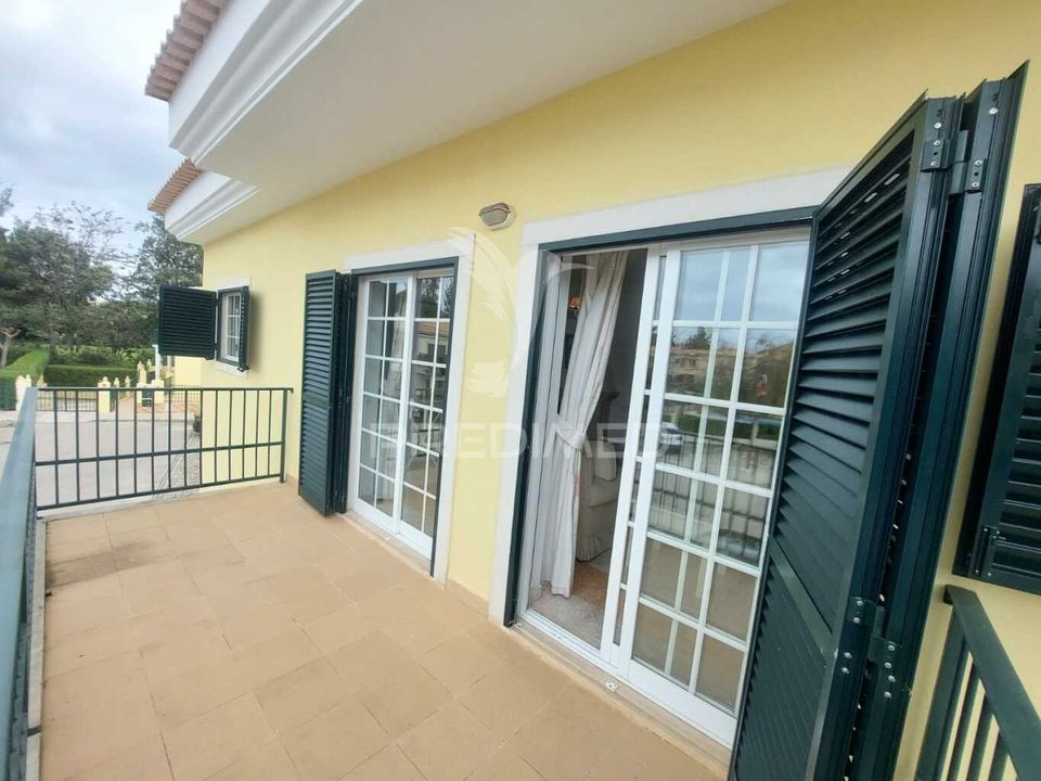 Apartment in Loule, Faro - photo 1