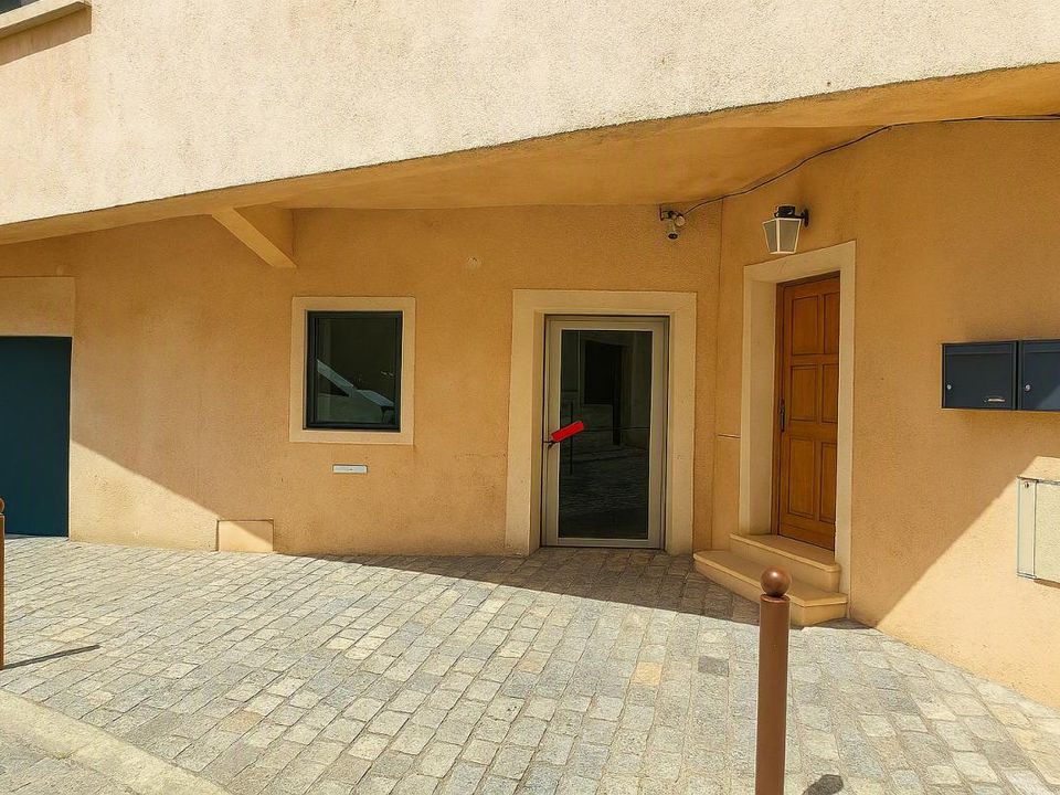 Erhvervsejendom i Ceyreste, Bouches-du-Rhone - foto 2