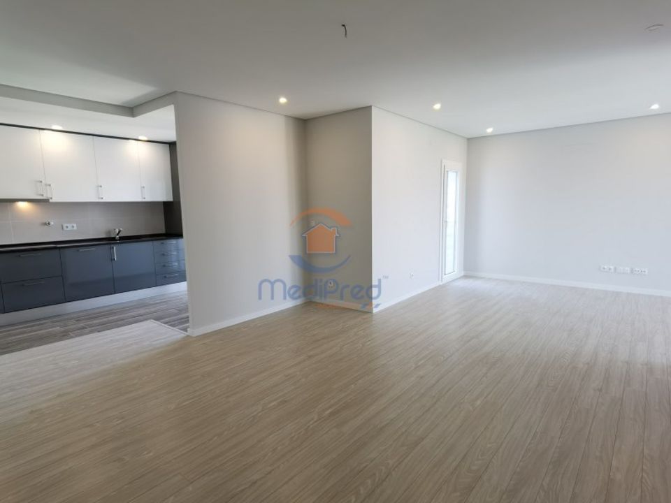Duplex i Odivelas, Lisbon - foto 1