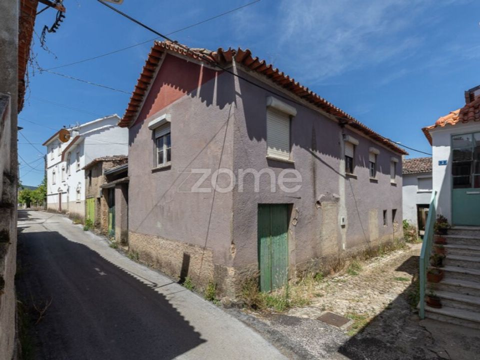 Villa i Gois, Coimbra - bilde 1