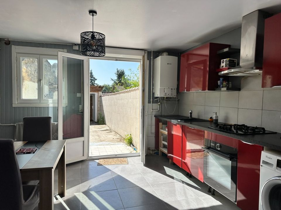Casa de pueblo en Guitres, Gironde - foto 1