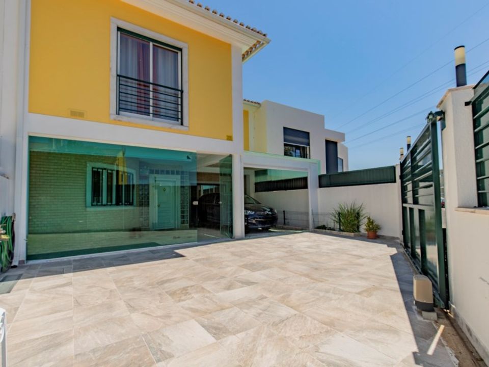 Villa i Sao Domingos de Rana, Lisbon - foto 1