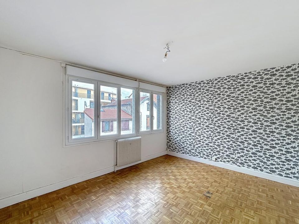 Apartment in Clermont-Ferrand, Puy-de-Dome - photo 2