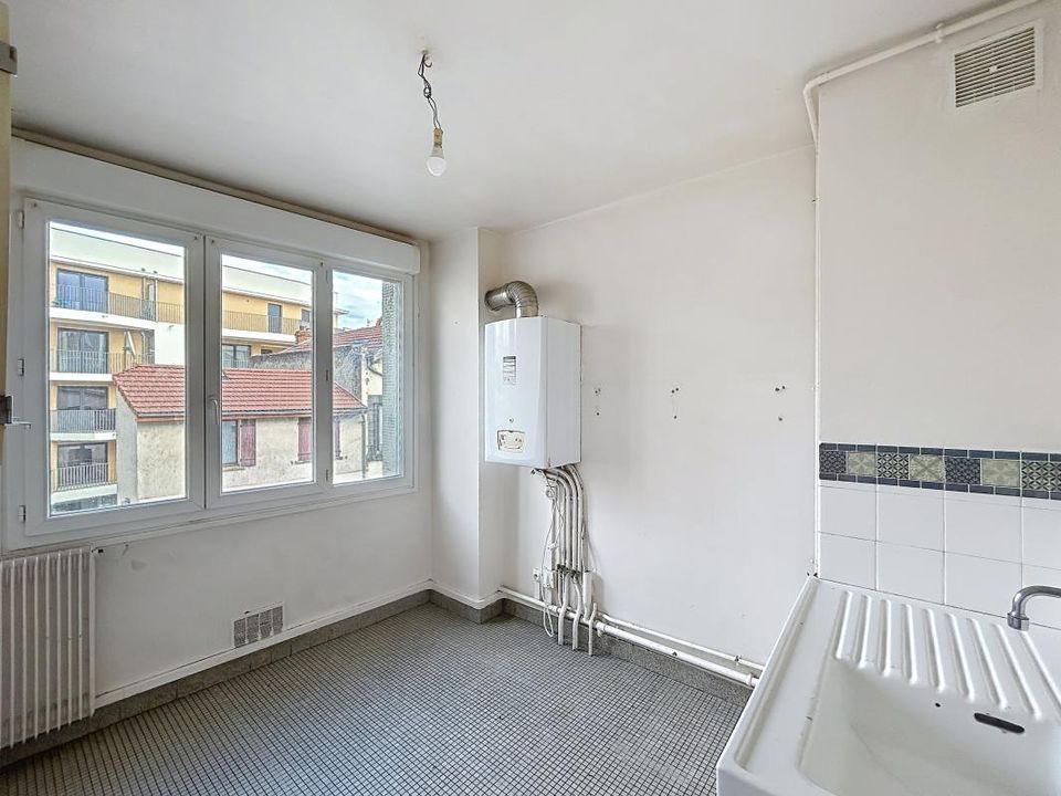 Apartment in Clermont-Ferrand, Puy-de-Dome - photo 3