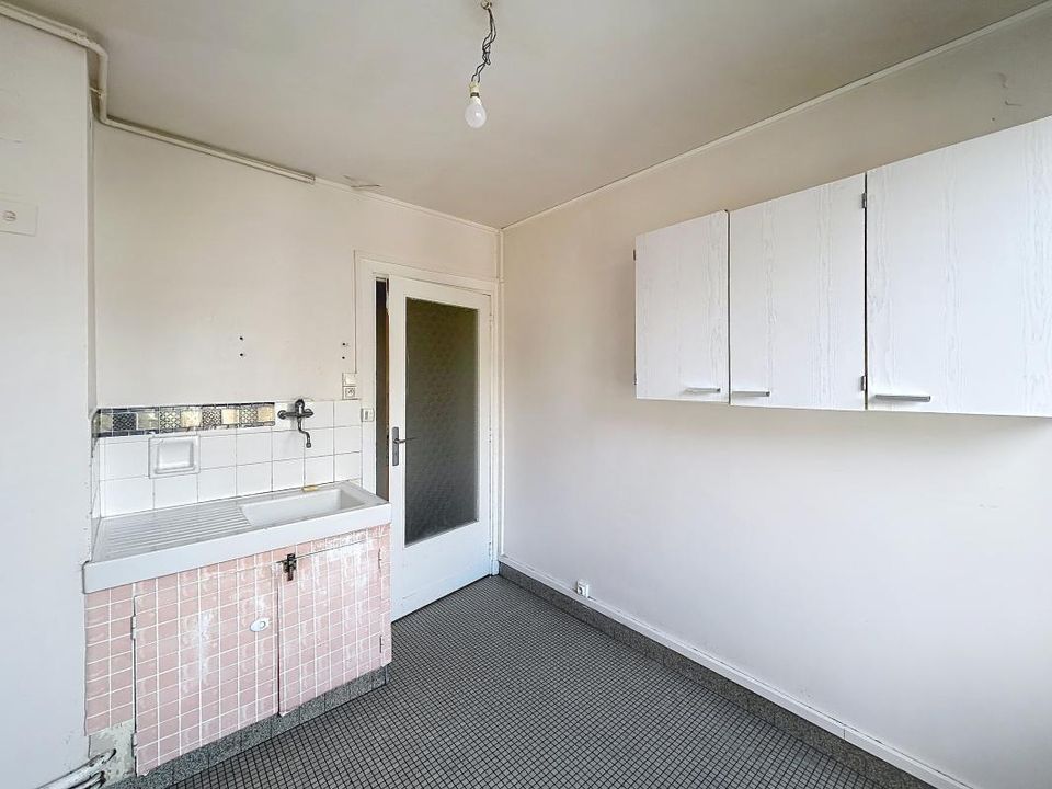 Apartment in Clermont-Ferrand, Puy-de-Dome - photo 4
