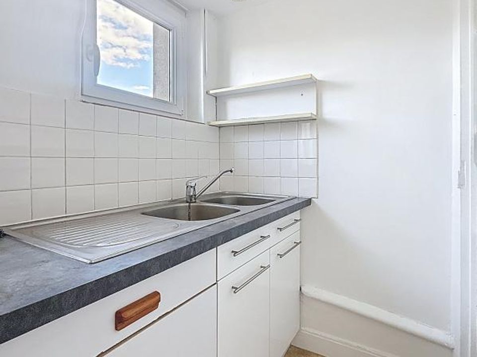 Apartment in Clermont-Ferrand, Puy-de-Dome - photo 4
