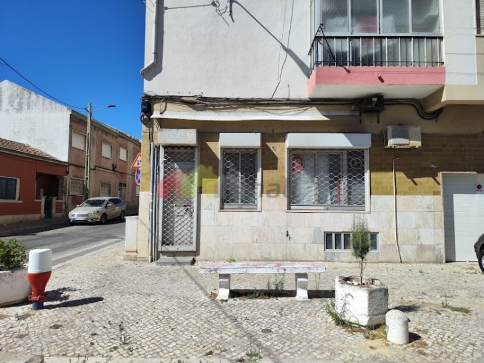 L'establiment comercial a Barreiro, Setubal - foto 1