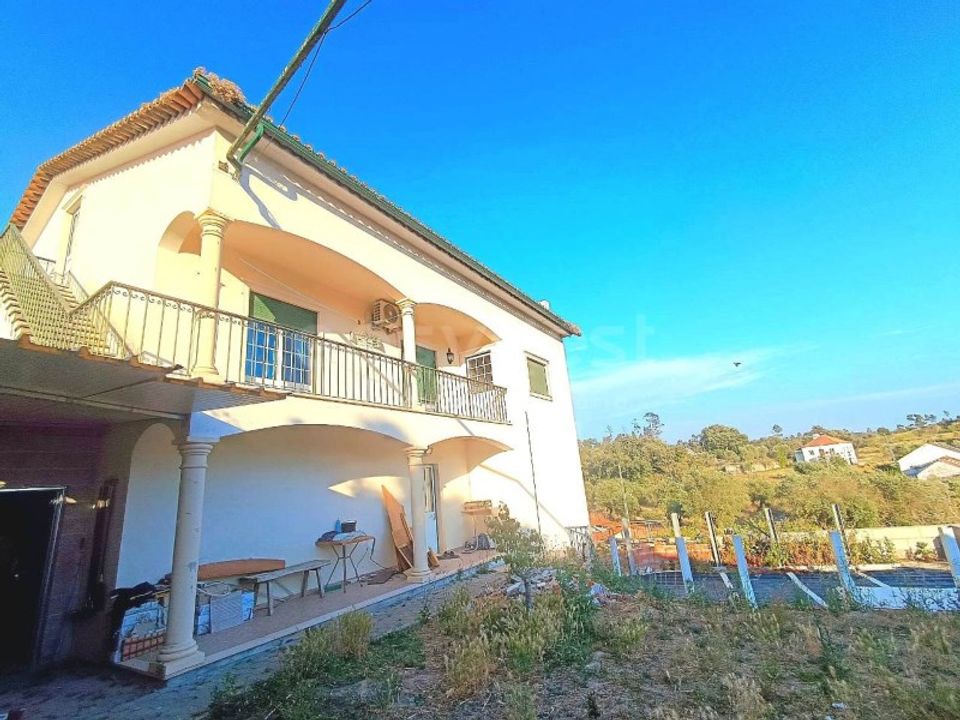 Villa - Tomar, Santarem - photo 1
