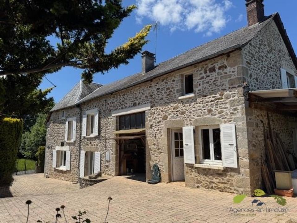Dorpshuis in Chamberet, Correze - foto 2