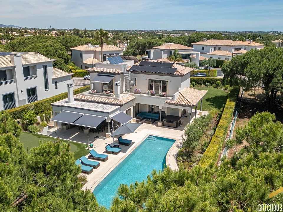 Villa i Vilamoura, Faro - foto 1