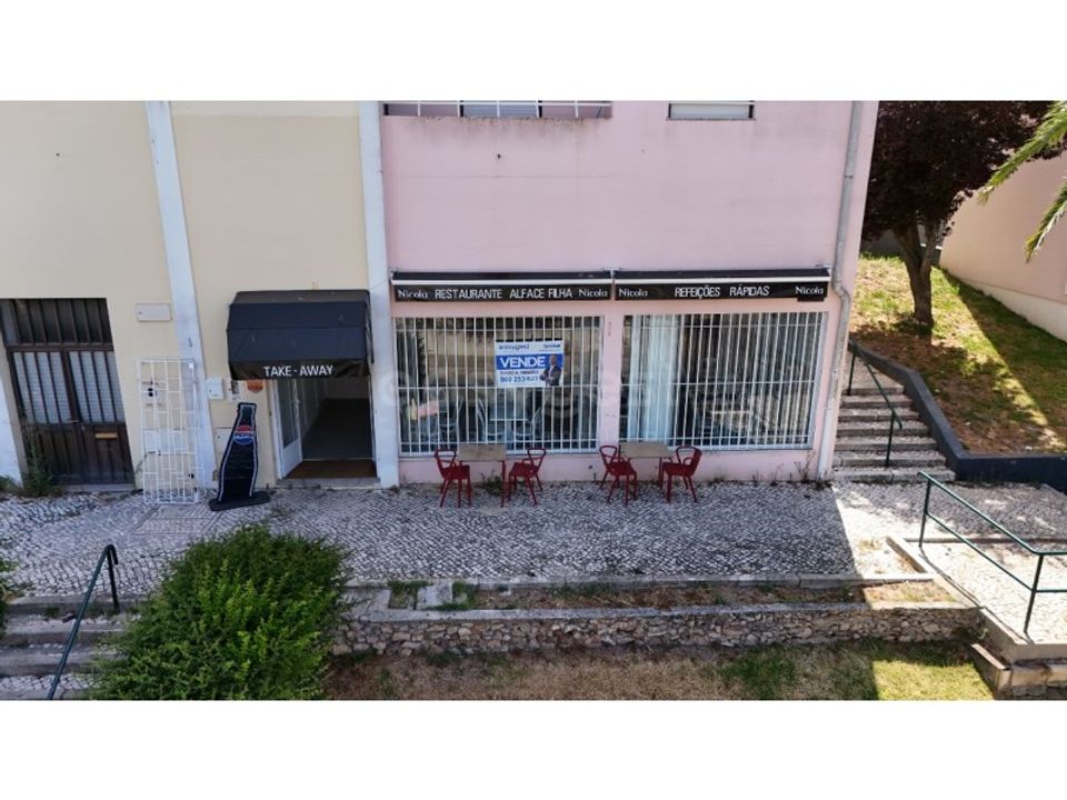 Erhvervsejendom i Setubal, Setubal - foto 1