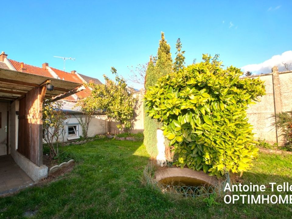 Casa de pueblo en Le Cateau-Cambresis, Nord - foto 2