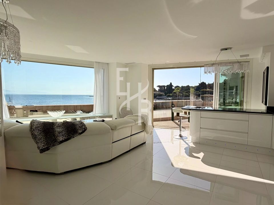 Lejlighed i Antibes, Alpes-Maritimes - foto 1