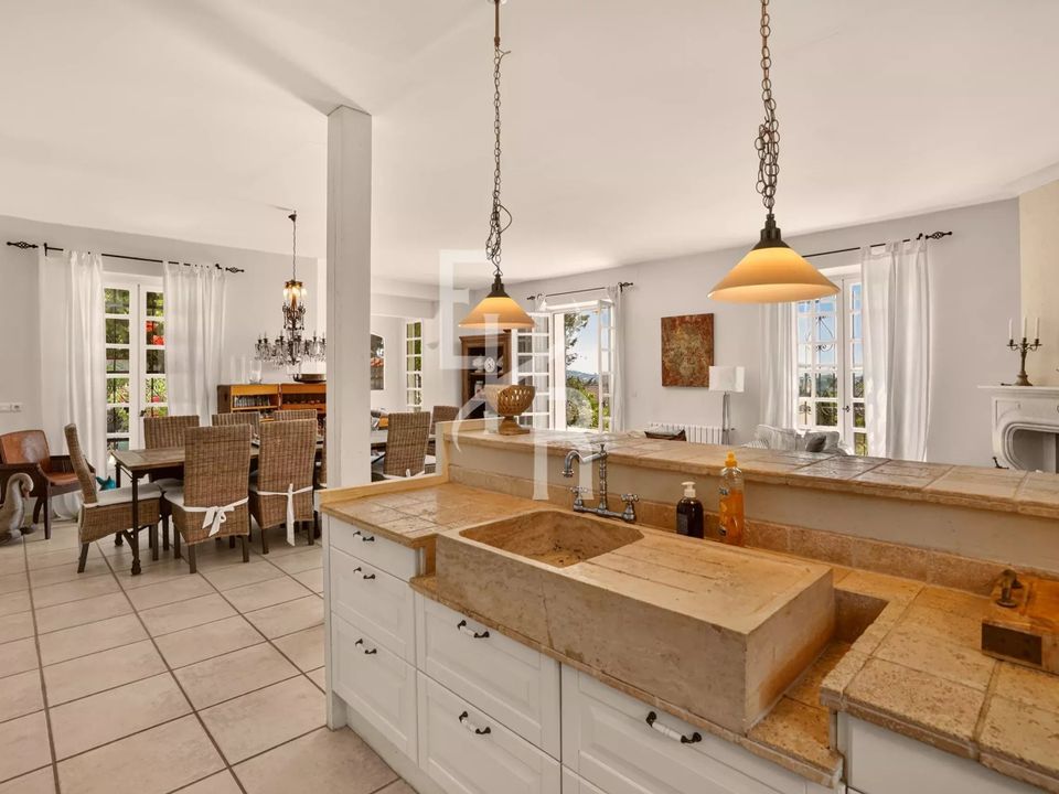 Villa i Mougins, Alpes-Maritimes - foto 4